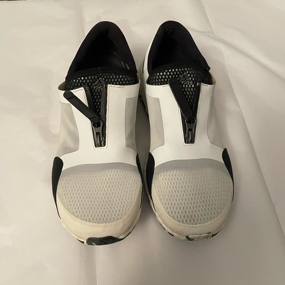 Adidas Pure Boost X sneakers, size 7 - Picture 3 of 11